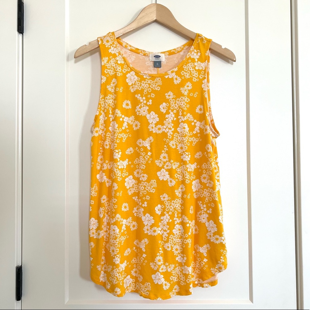 Old Navy Swing Floral Tank Top